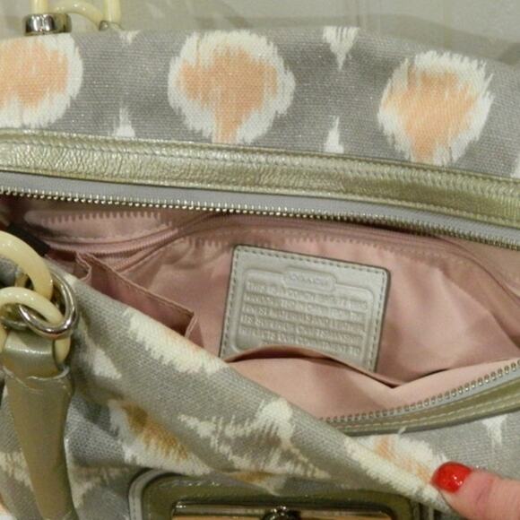 Coach Kristin Op Art i-Cat Handbag Shoulder Bag Clean - Picture 3 of 12